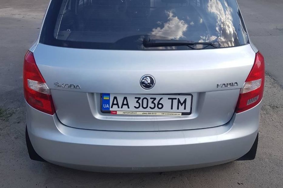 Продам Skoda Fabia 2014 года в Киеве