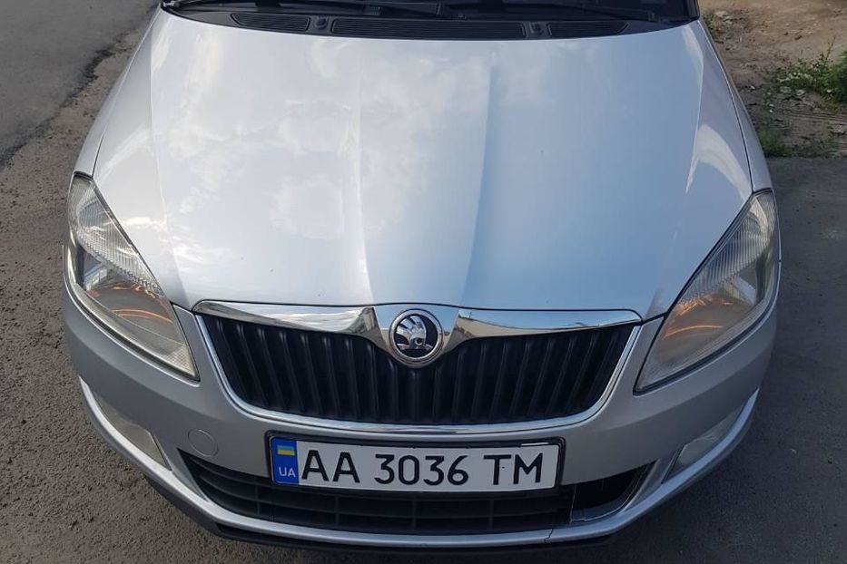 Продам Skoda Fabia 2014 года в Киеве