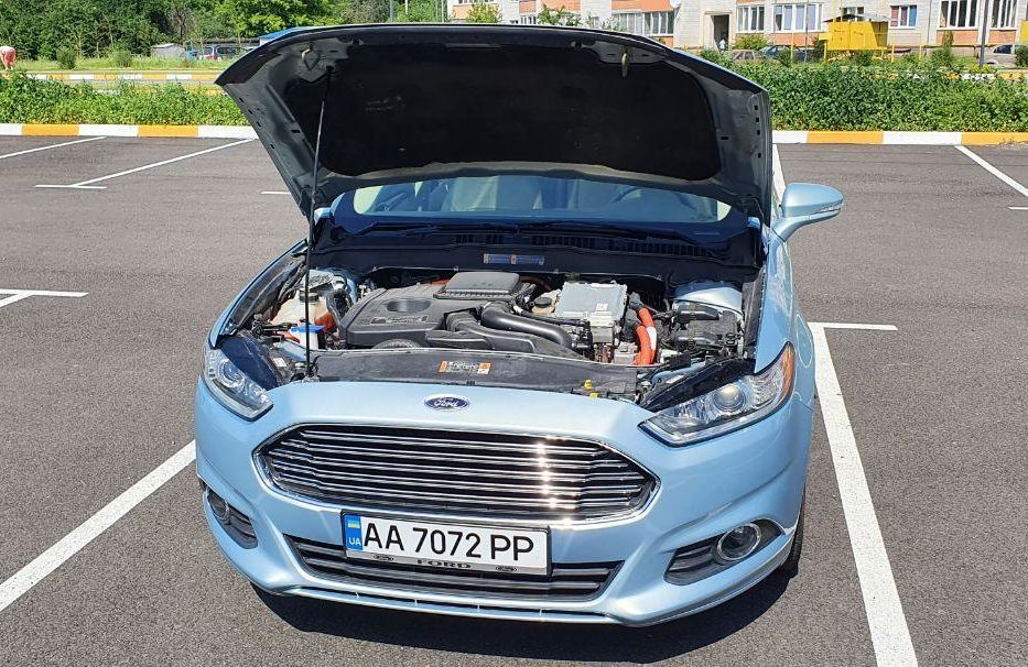 Продам Ford Fusion Energi  Plugin 2013 года в г. Буча, Киевская область