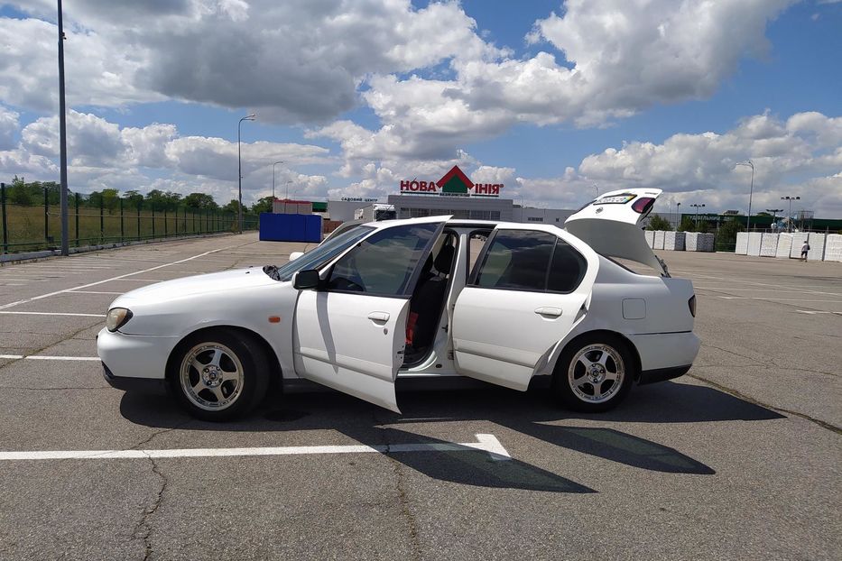 Продам Nissan Primera 2000 года в Запорожье