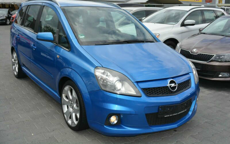 Продам Opel Zafira 2006 года в Черновцах