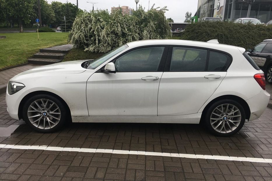Продам BMW 118 D 2013 года в Луцке