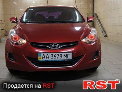 Продам Hyundai Elantra 2012 года в Киеве