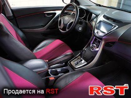 Продам Hyundai Elantra 2012 года в Киеве