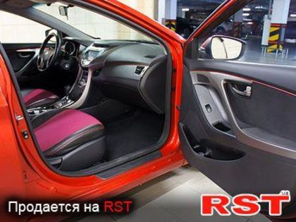 Продам Hyundai Elantra 2012 года в Киеве