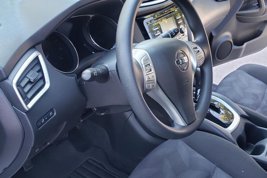Продам Nissan Rogue S AWD 2015 года в Киеве
