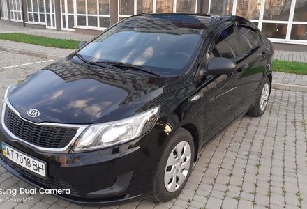 Продам Kia Rio 2012 года в Ивано-Франковске