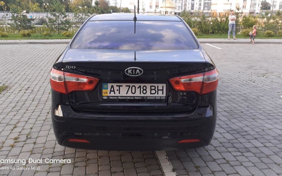 Продам Kia Rio 2012 года в Ивано-Франковске