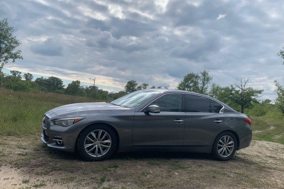 Продам Infiniti Q50 Hybrid Premium 2013 года в Киеве