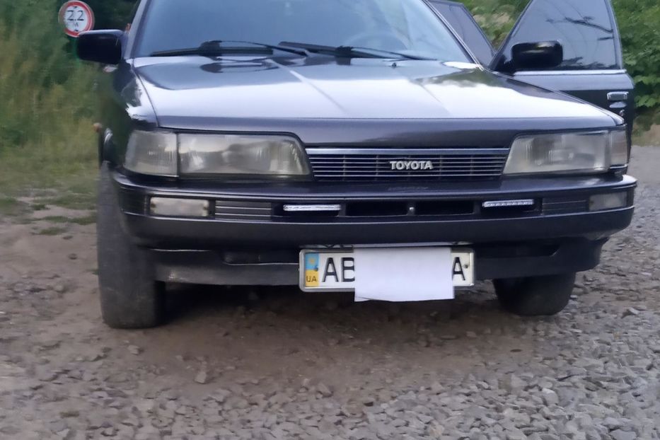 Продам Toyota Camry SV 1986 года в Виннице