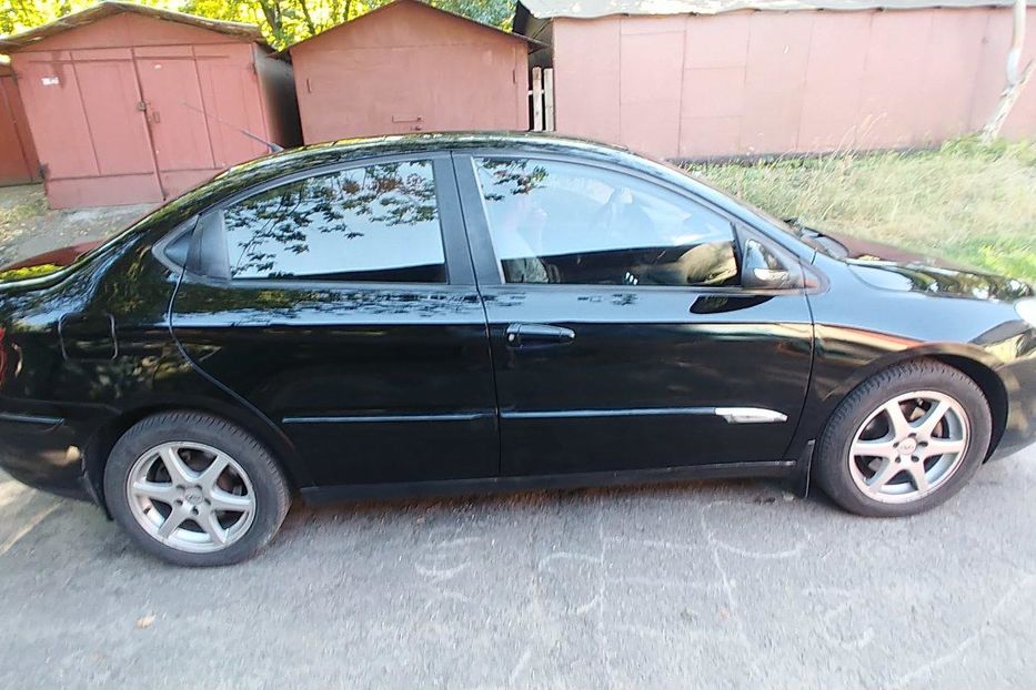 Продам Chery M11 2010 года в Киеве