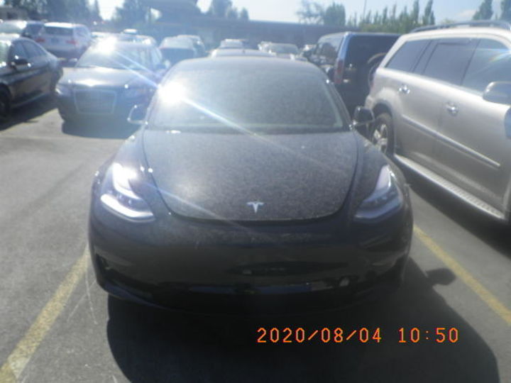 Продам Tesla Model 3 2019 года в Одессе