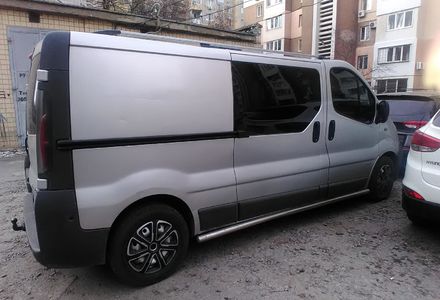 Продам Opel Vivaro груз. груузопассажир 2003 года в Одессе