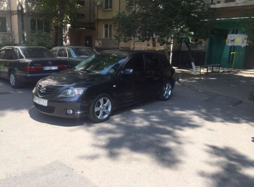 Продам Mazda 3 Хэтчбек  2005 года в Одессе