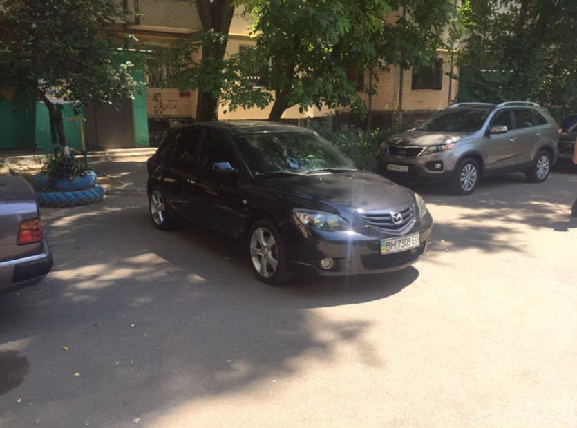 Продам Mazda 3 Хэтчбек  2005 года в Одессе