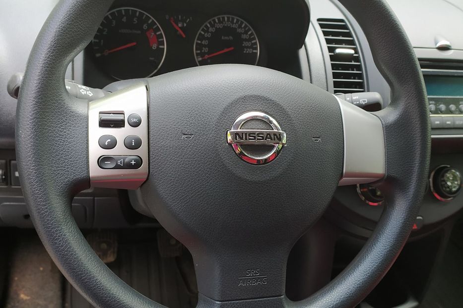 Продам Nissan Note 2013 года в Черкассах