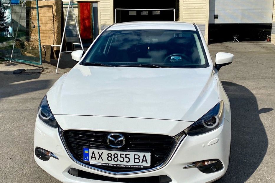 Продам Mazda 3 2018 года в Харькове