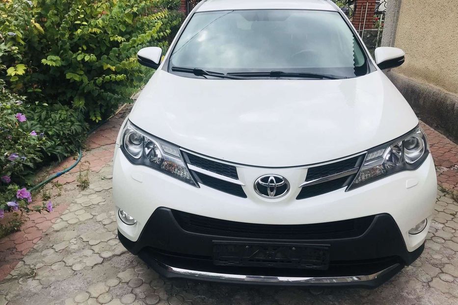 Продам Toyota Rav 4 2013 года в Запорожье