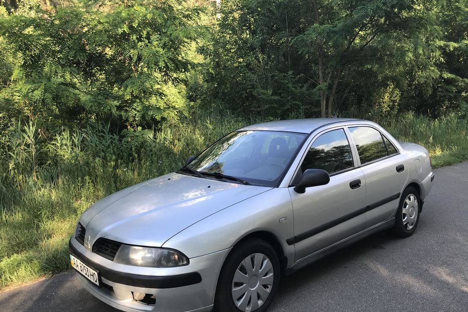 Продам Mitsubishi Carisma 2003 года в Киеве