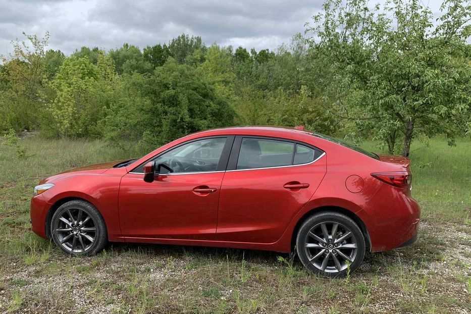 Продам Mazda 3 Touring SkyActiv 2018 года в Тернополе