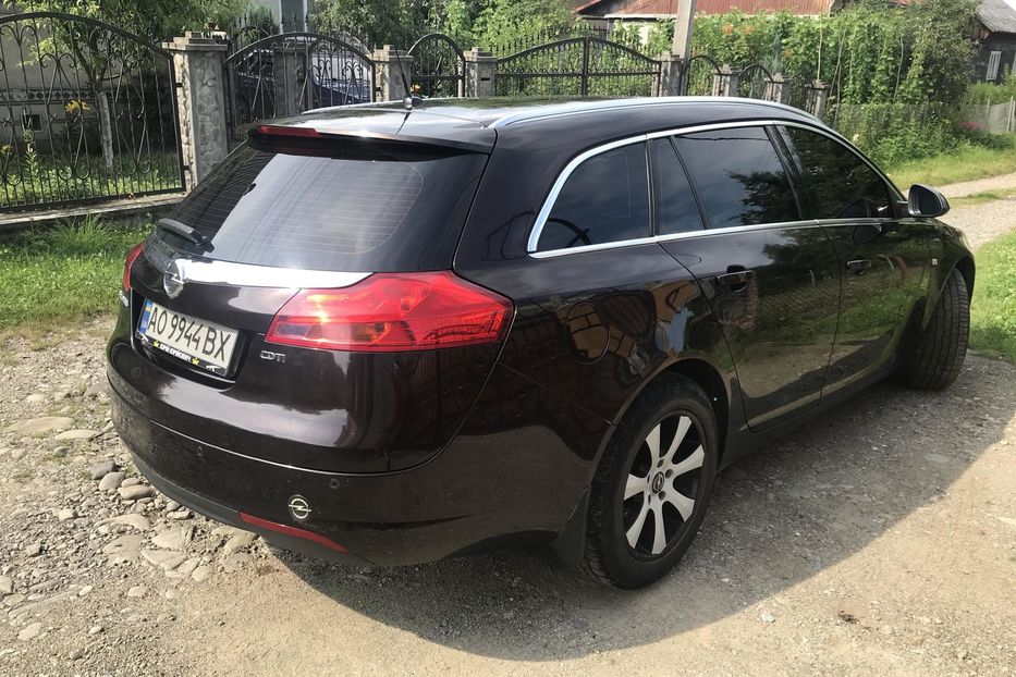 Продам Opel Insignia 2013 года в г. Рахов, Закарпатская область