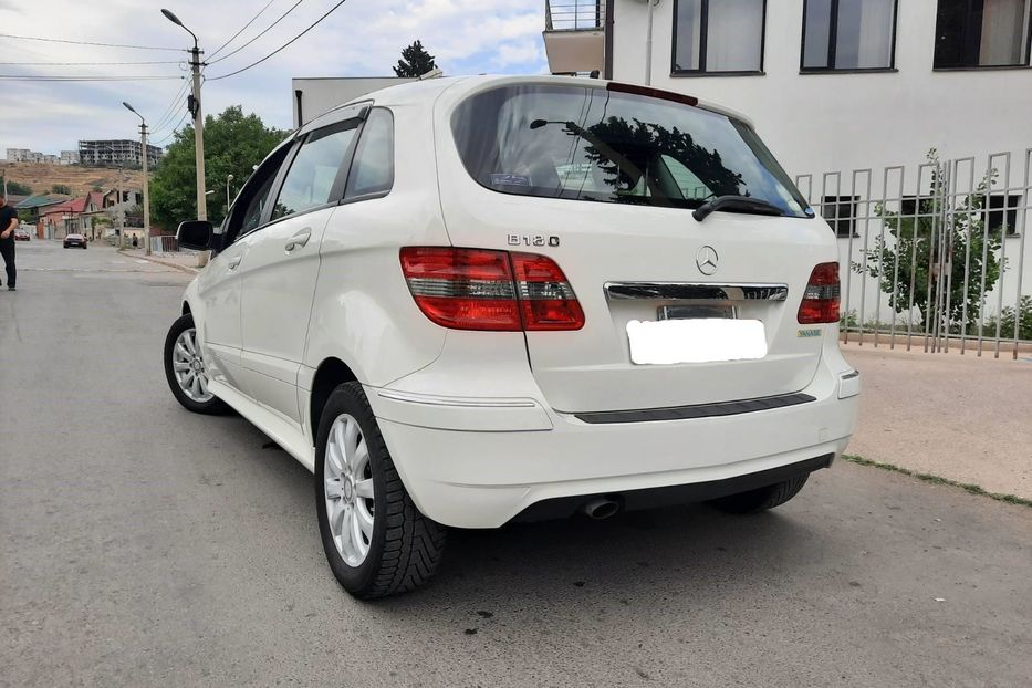 Продам Mercedes-Benz B 180 2011 года в Днепре