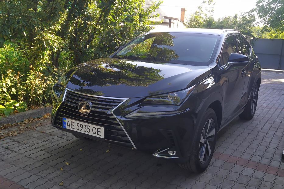 Продам Lexus NX 300 2019 года в г. Кривой Рог, Днепропетровская область