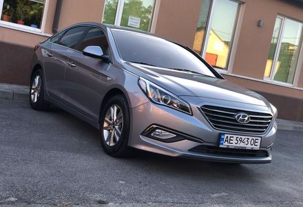 Продам Hyundai Sonata SMART TOP  2016 года в Днепре