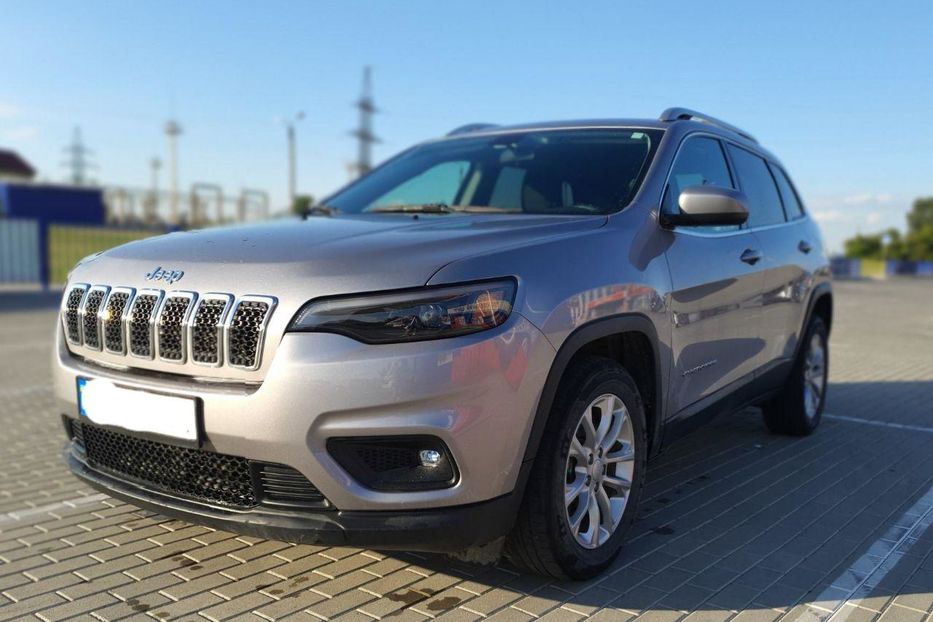 Продам Jeep Cherokee Latitude  2018 года в Луцке