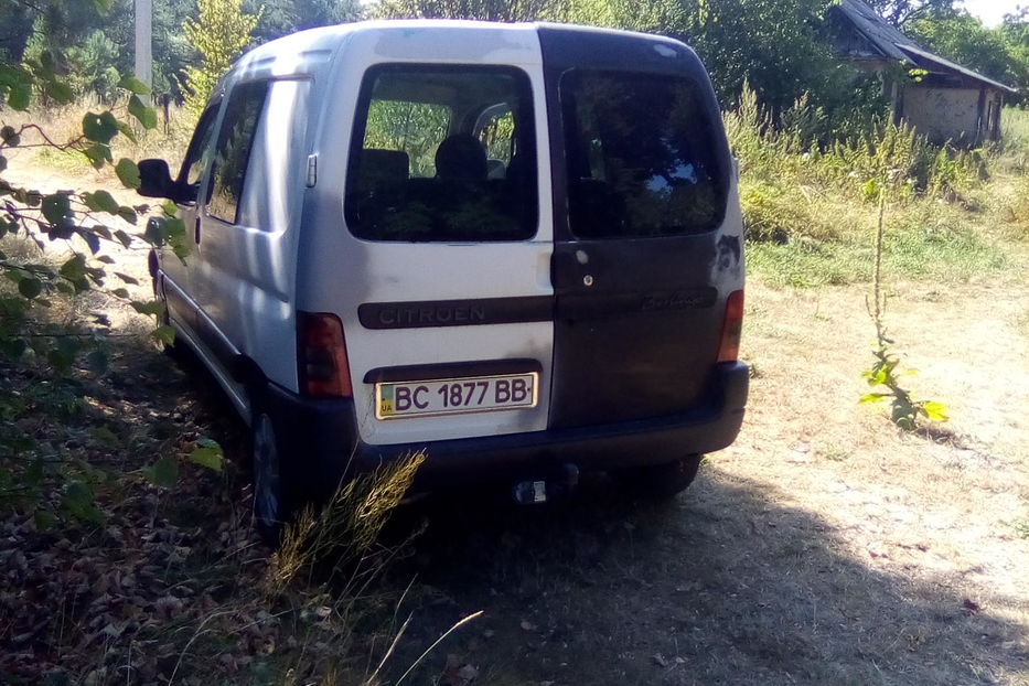 Продам Citroen Berlingo пасс. 2002 года в г. Золочев, Львовская область