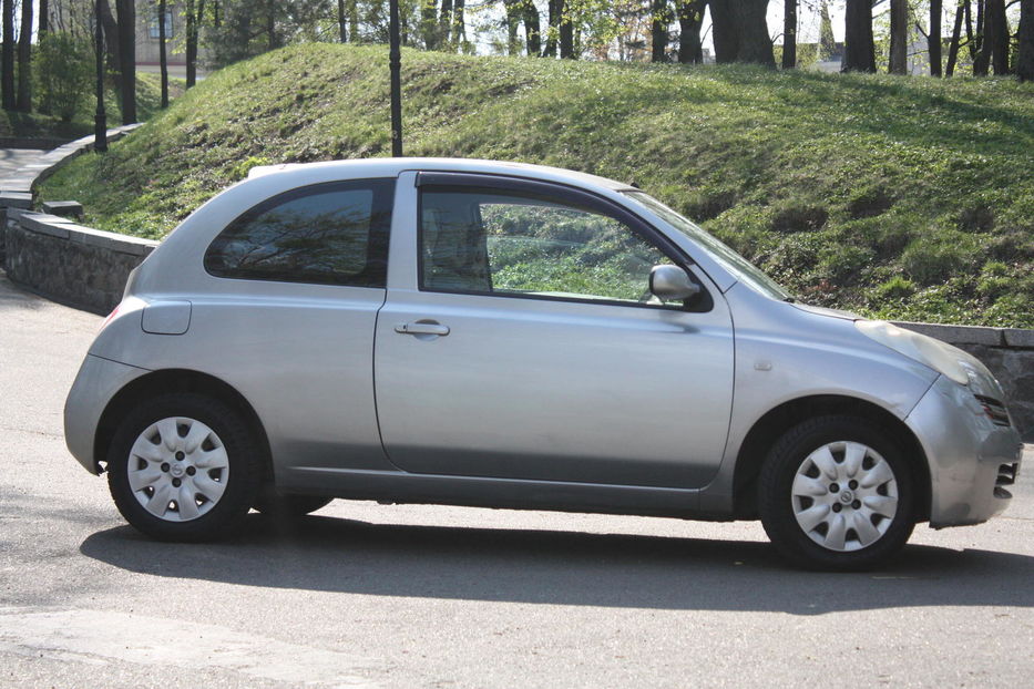 Продам Nissan Micra 2004 года в Киеве