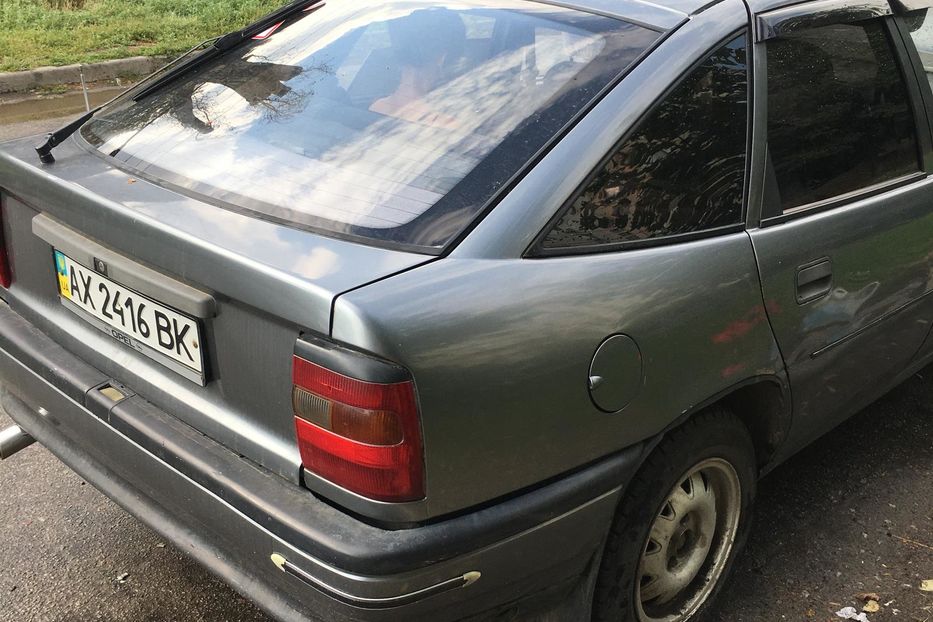 Продам Opel Vectra A 1989 года в Харькове