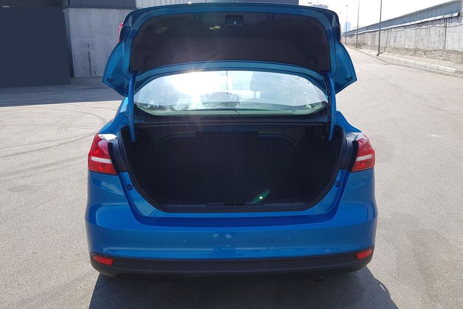 Продам Ford Focus FOCUS SE 2.0 2015 года в Киеве