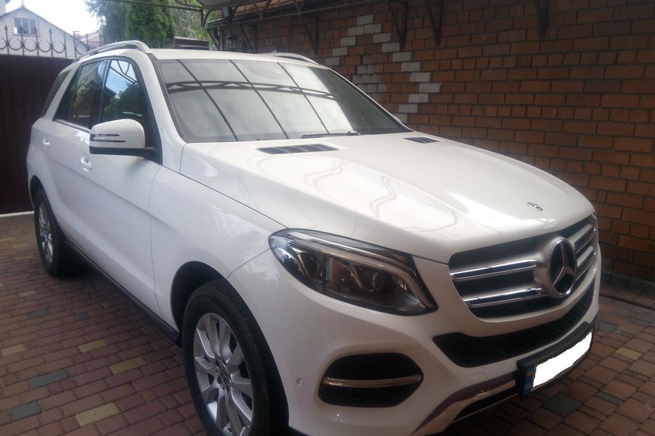 Продам Mercedes-Benz GLE-Class 250 D 4 Matic 2018 года в Днепре