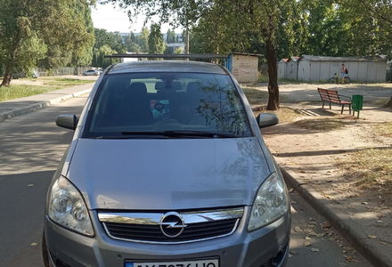 Продам Opel Zafira Газ метан  2008 года в Харькове