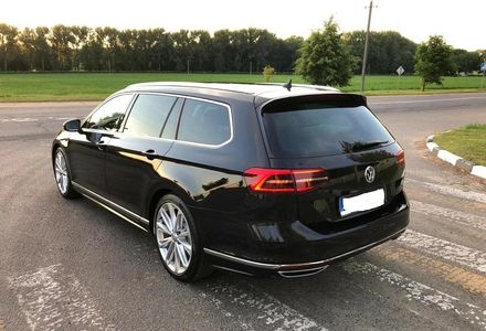 Продам Volkswagen Passat B8 R-LINE 2016 года в Киеве