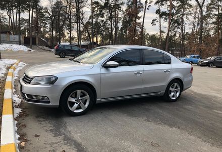 Продам Volkswagen Passat B7 2013 года в Киеве