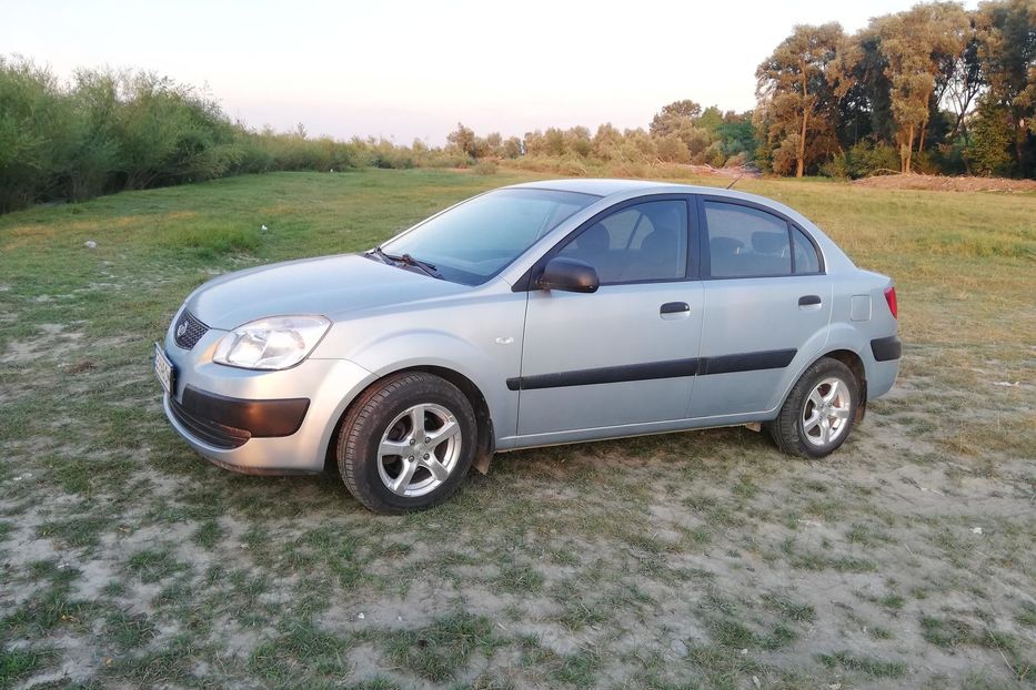 Продам Kia Rio 2007 года в Черновцах