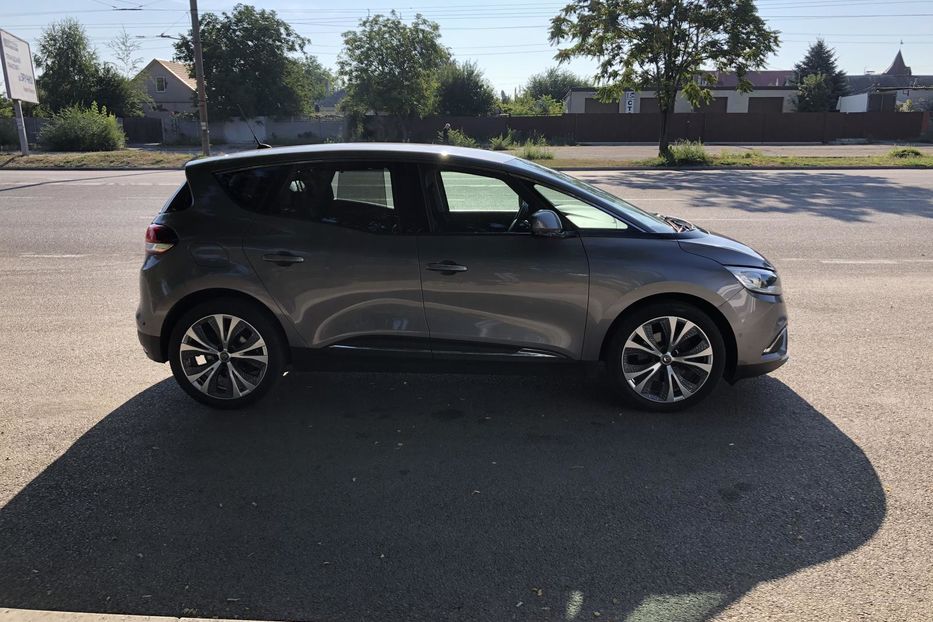 Продам Renault Scenic Intense 2017 года в Днепре