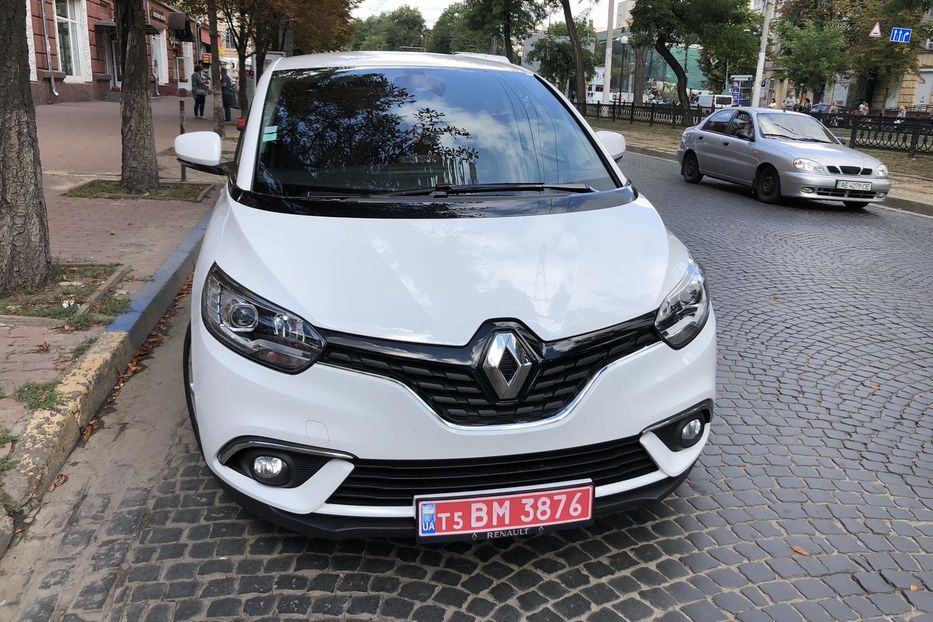 Продам Renault Scenic Life 2017 года в Днепре