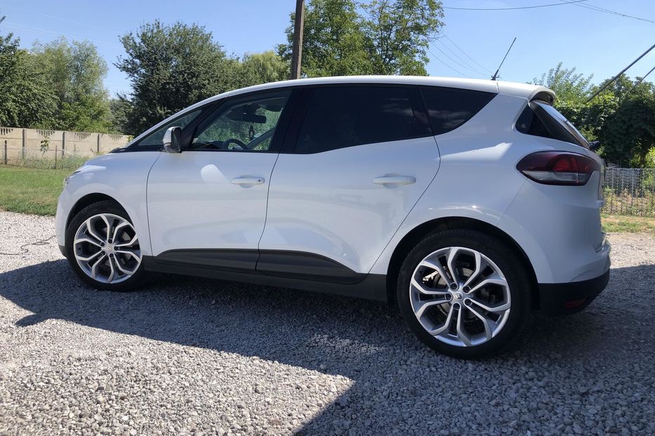 Продам Renault Scenic Life 2017 года в Днепре