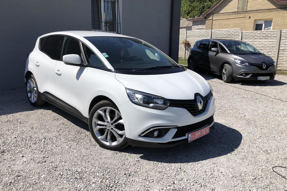 Продам Renault Scenic Life 2017 года в Днепре