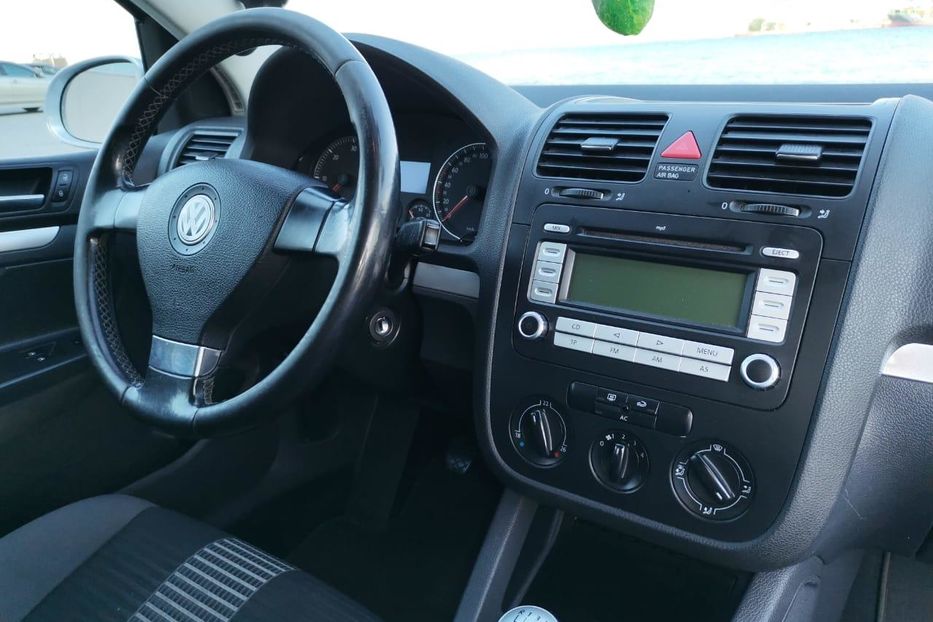 Продам Volkswagen Golf V United 2008 года в Одессе