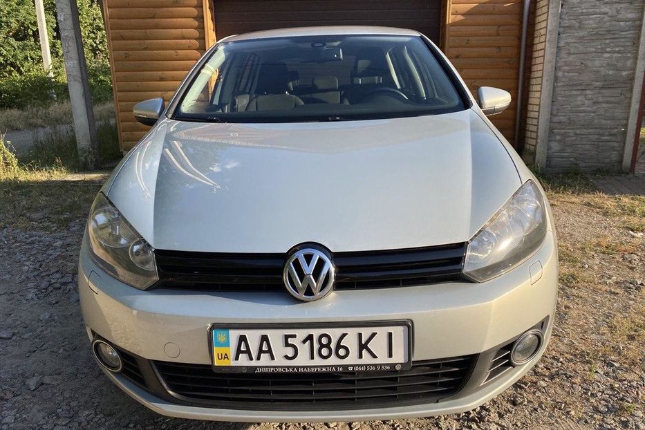 Продам Volkswagen Golf  VI 2011 года в Киеве