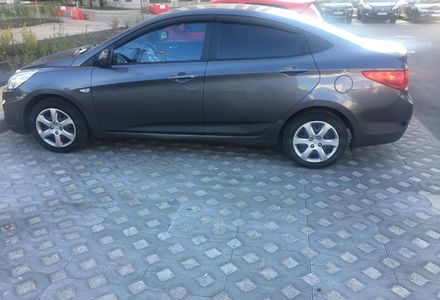 Продам Hyundai Accent  2013 года в Киеве