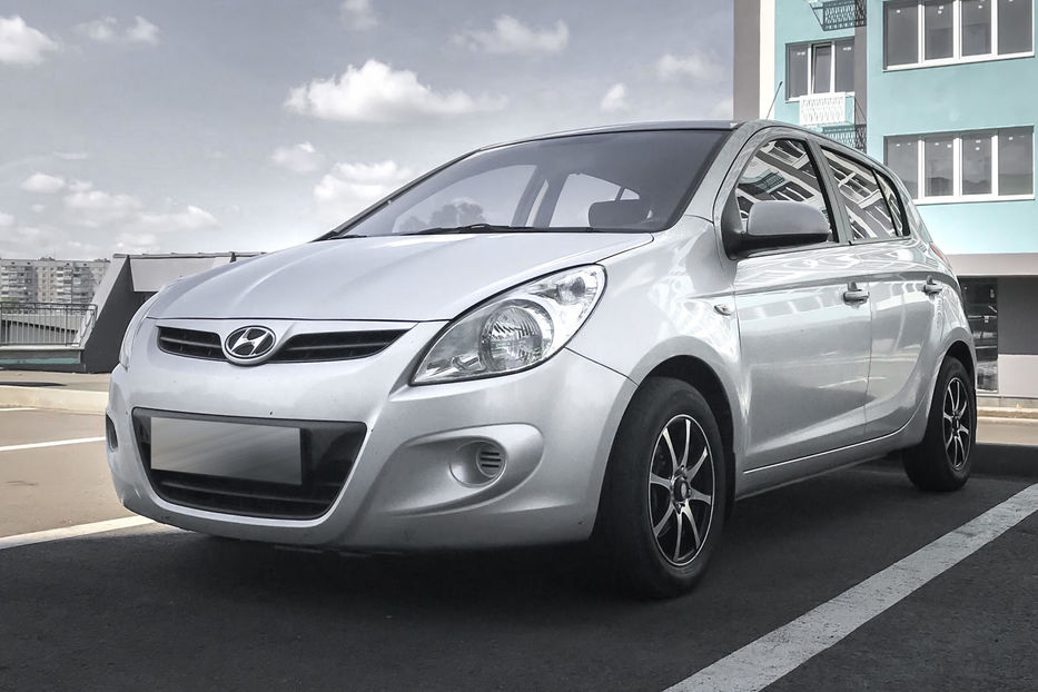 Продам Hyundai i20 Comfort MT 2011 года в Харькове