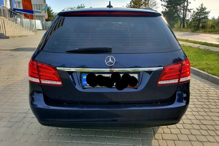 Продам Mercedes-Benz E-Class e200 2013 года в г. Новояворовск, Львовская область