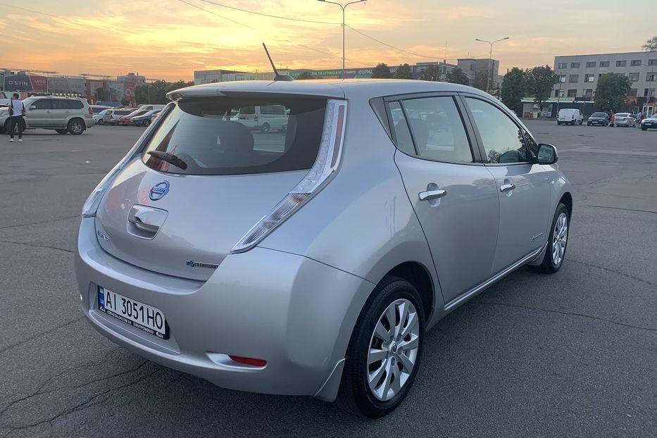 Продам Nissan Leaf 2015 года в Киеве