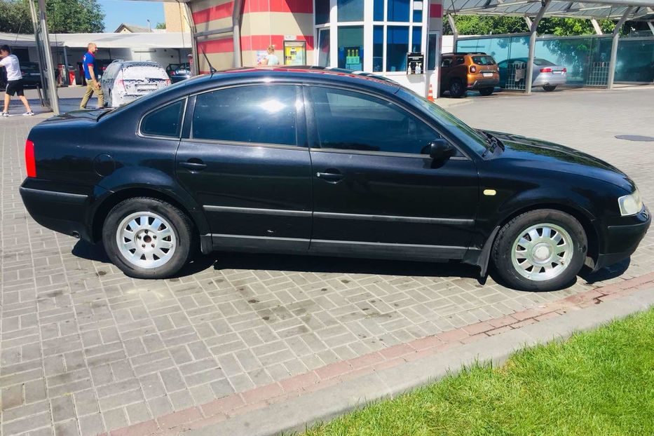 Продам Volkswagen Passat B5 2000 года в Киеве