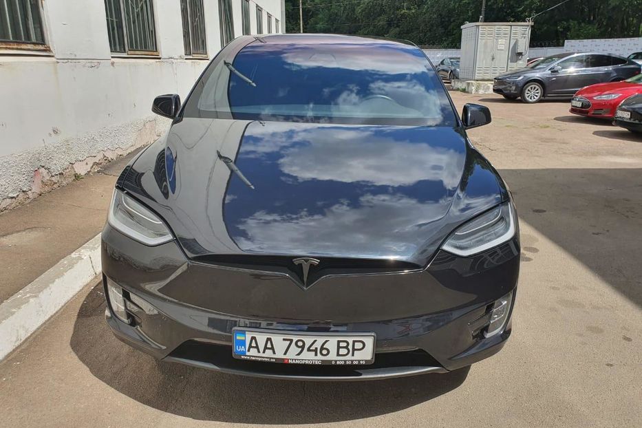 Продам Tesla Model X Tesla Model X 75D Restailing  2018 года в Киеве